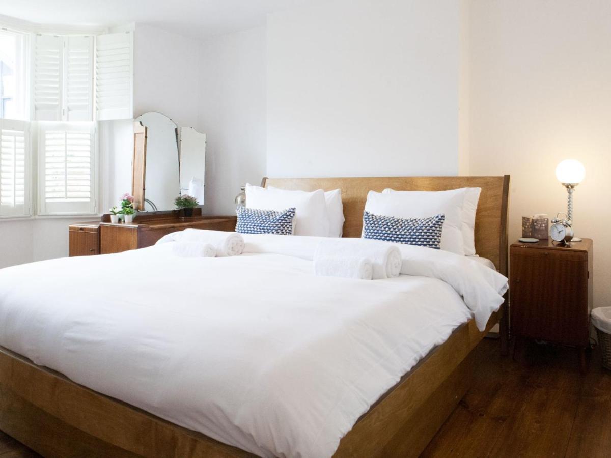 Pass The Keys Garden Apartment In Stockwell London Ngoại thất bức ảnh
